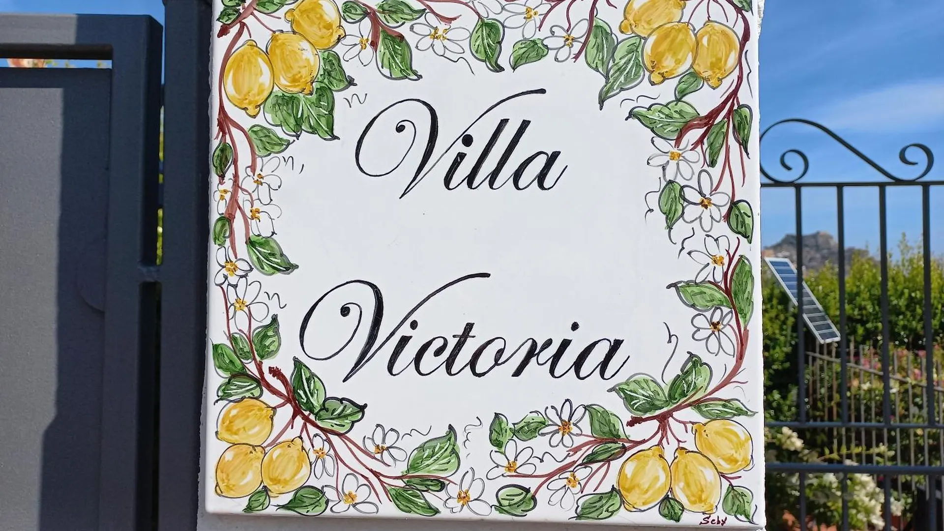 Villa Victoria, Taormina 0*,  Italy
