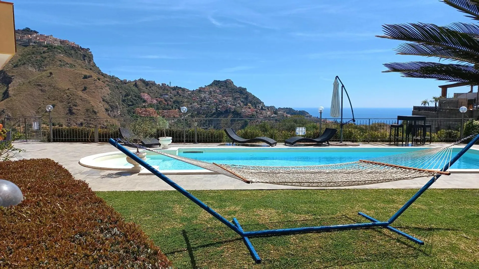 Villa Victoria, Taormina